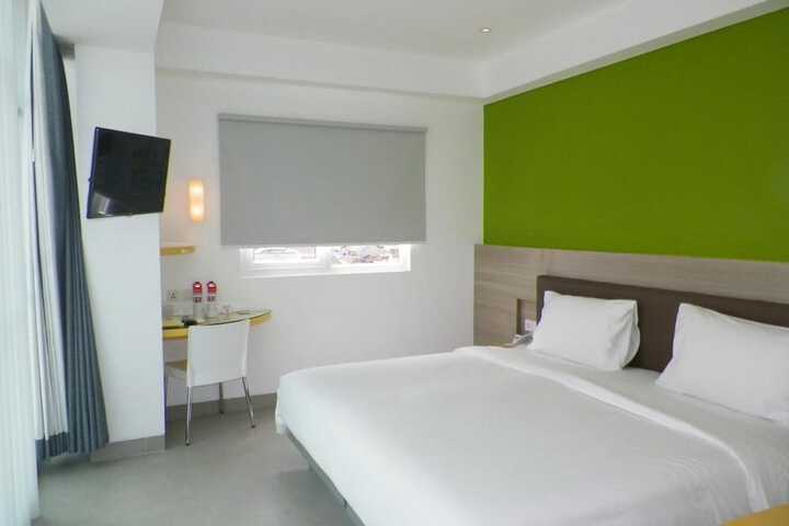 Room 10 of 46