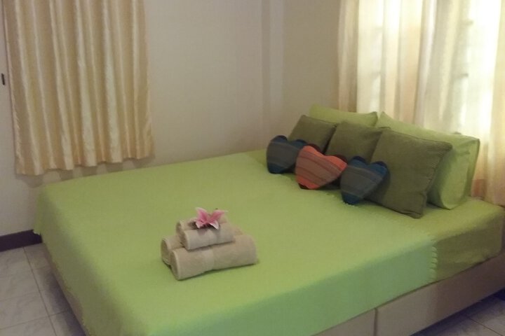 Room 9 of 51