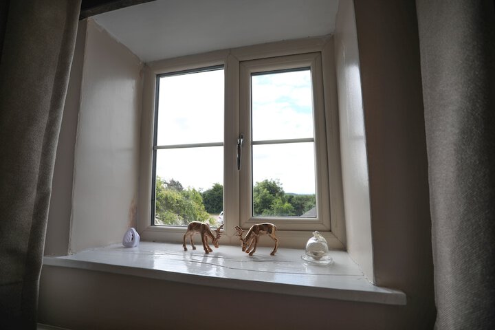 Room 5 of 25