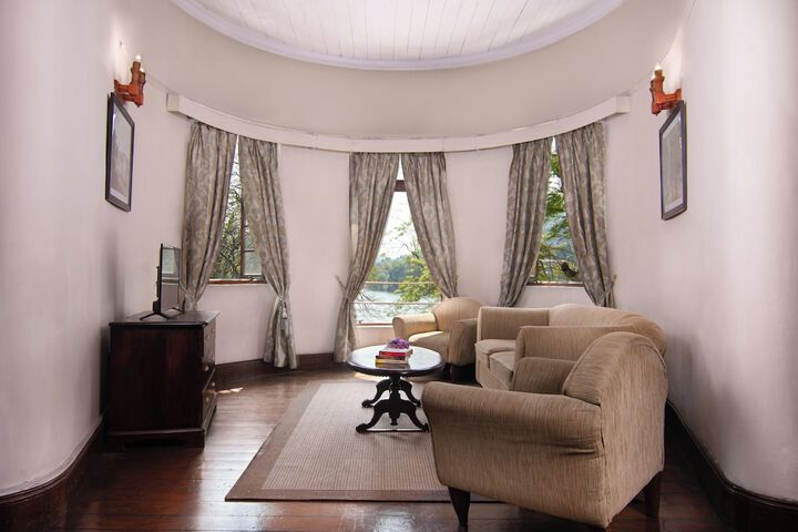 Room 40 of 65