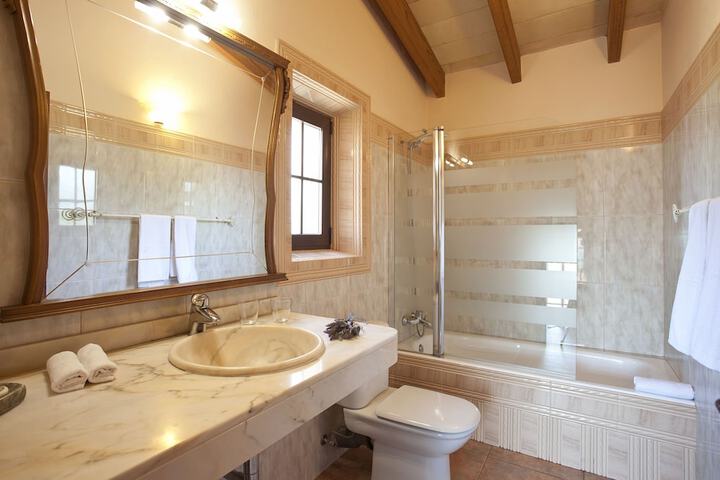 Bath Amenities