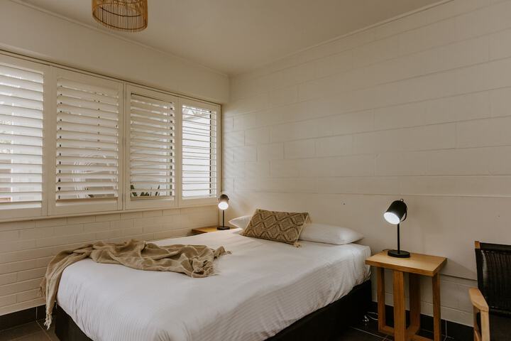 Room 12 of 43