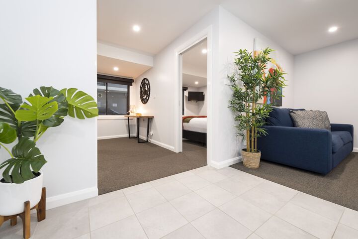 Room 35 of 65