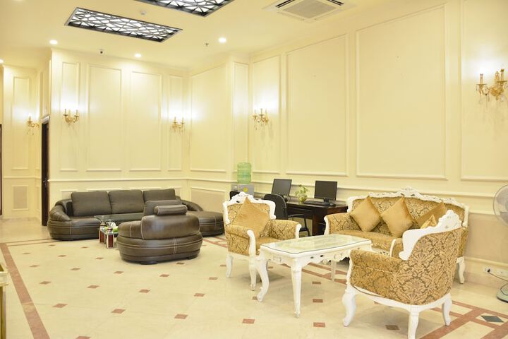 Hotel Interior 3 of 89