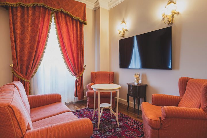Room 89 of 181