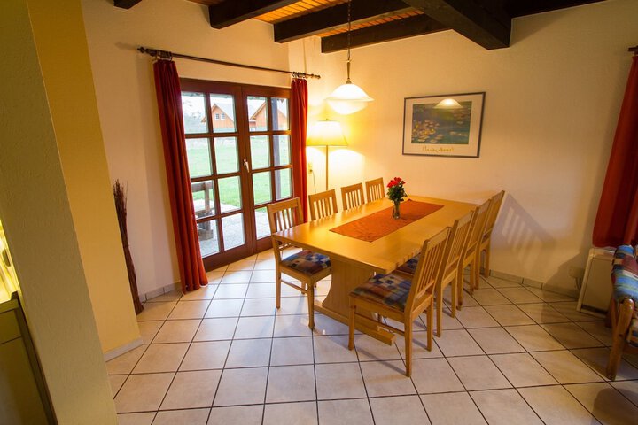Dining Photos