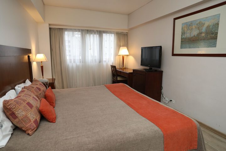 Room 5 of 39