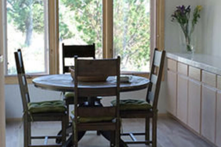 Room 11 of 20