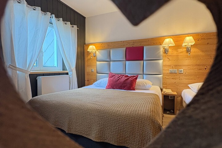 Room 17 of 52