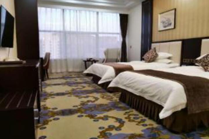 Room 9 of 9