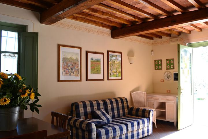 Room 15 of 78