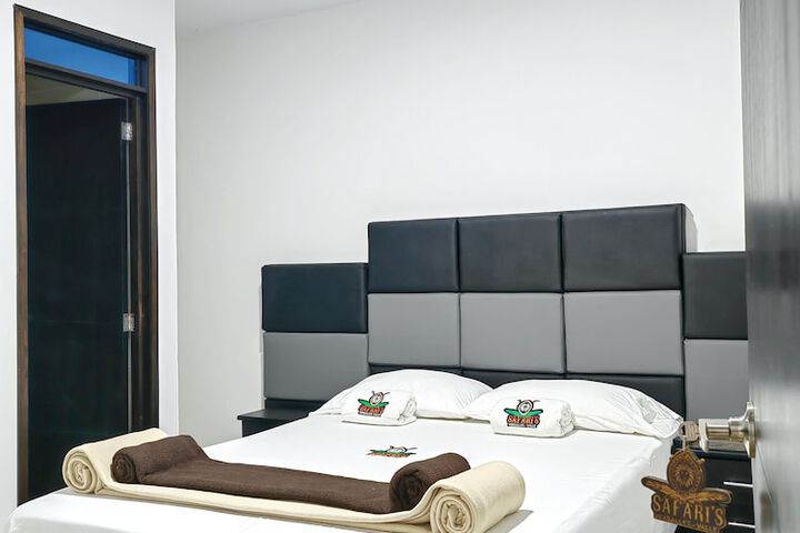 Room 5 of 30