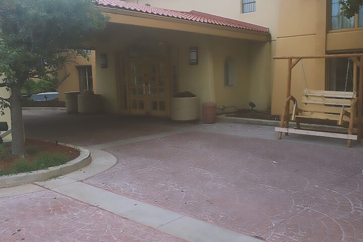 Hotel Entry
