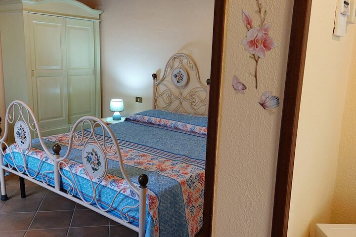 Room 7 of 36