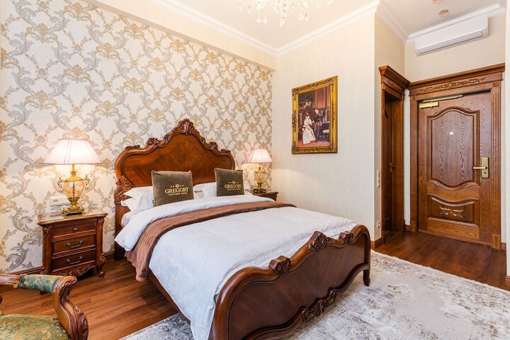 Room 4 of 54