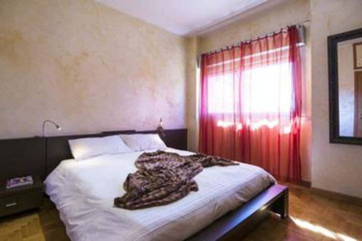 Room 19 of 52