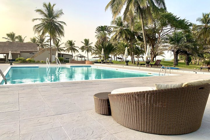 Pool 64 of 100