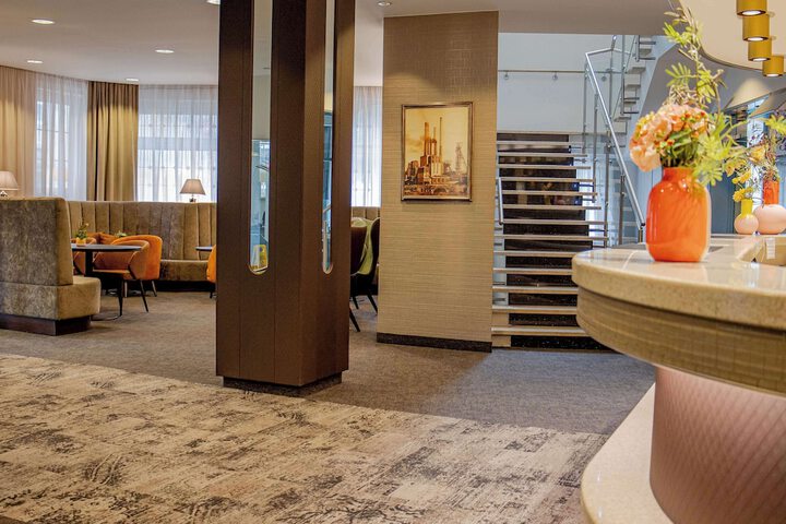Lobby Entry