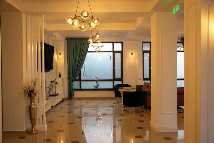 Hotel Interior 3 of 31