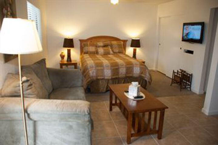 Room 26 of 37