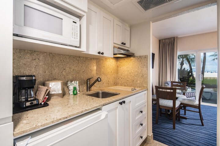 Private kitchenette