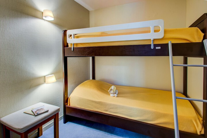 Room 4 of 57