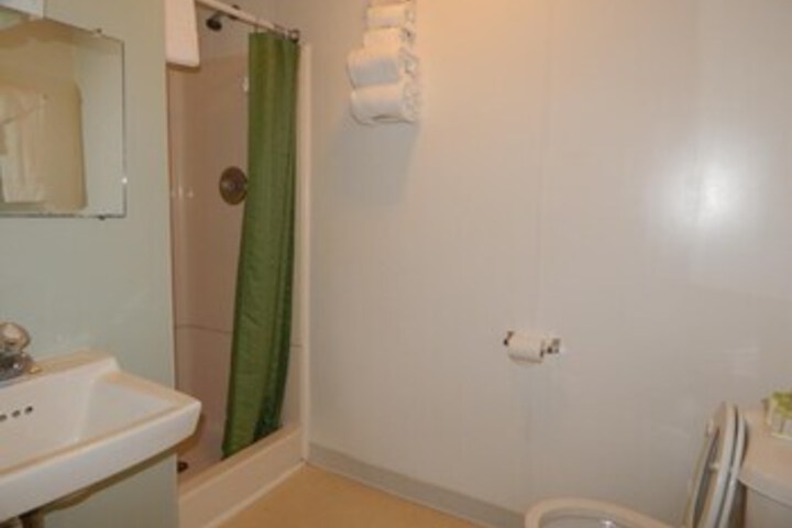 Room 58 of 102