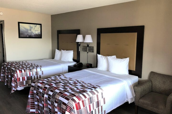 Deluxe 2 Double Beds (1 of 6)