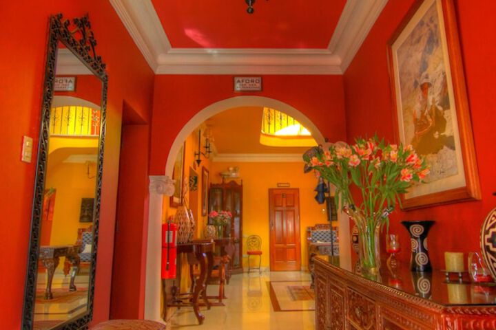 Ballroom/Hall 33 of 39