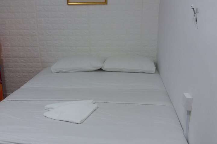 Room 22 of 28