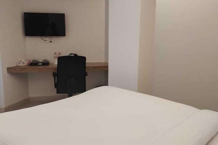 Room 20 of 30