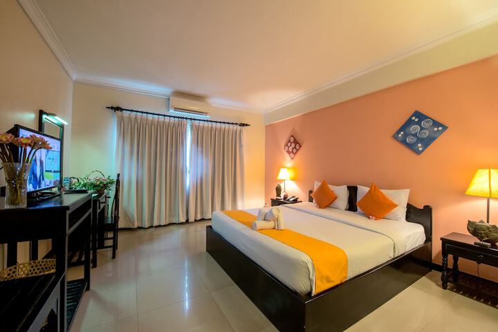 Room 33 of 160