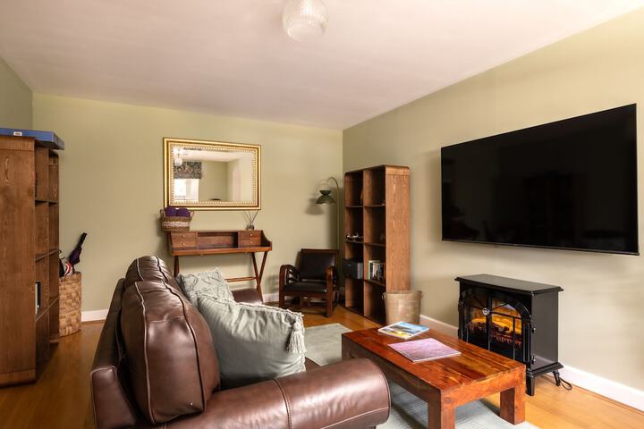 Lounge 569 of 691