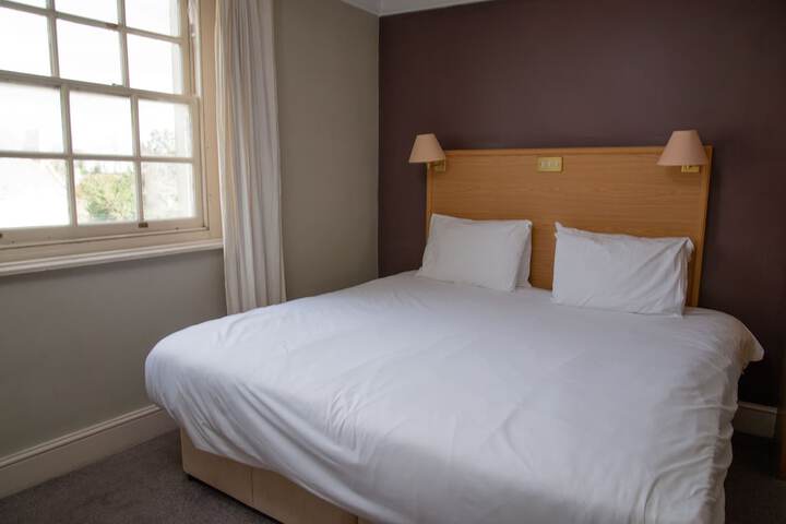 Room 16 of 89