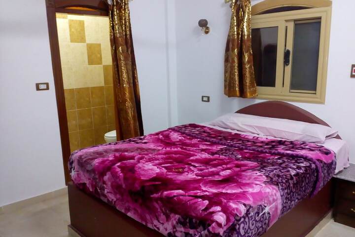 Room 2 of 41