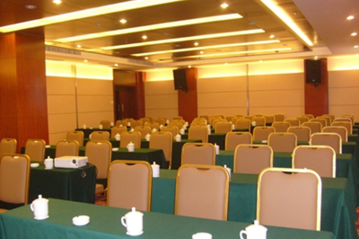 Room 5 of 7
