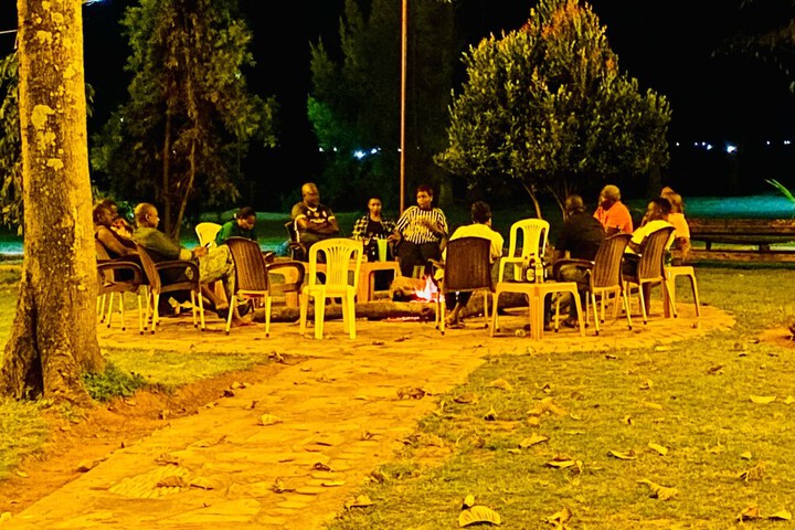 Room 6 of 30