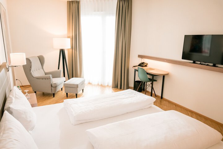 Room 14 of 40