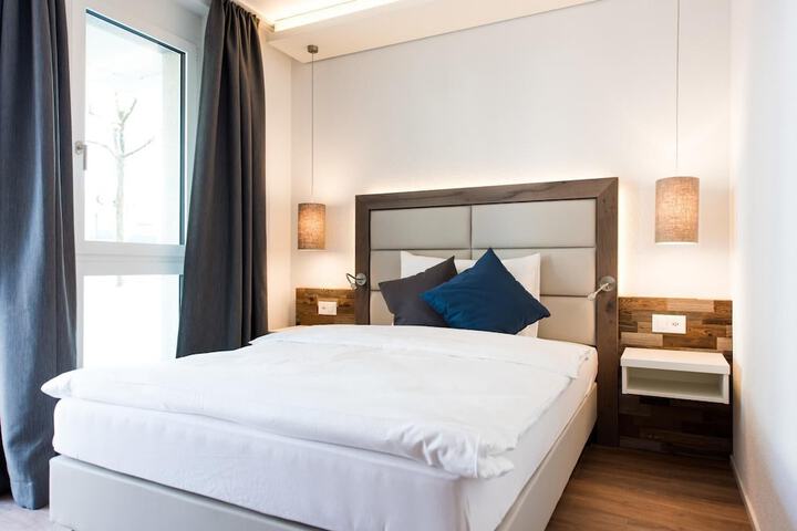 Room 8 of 29