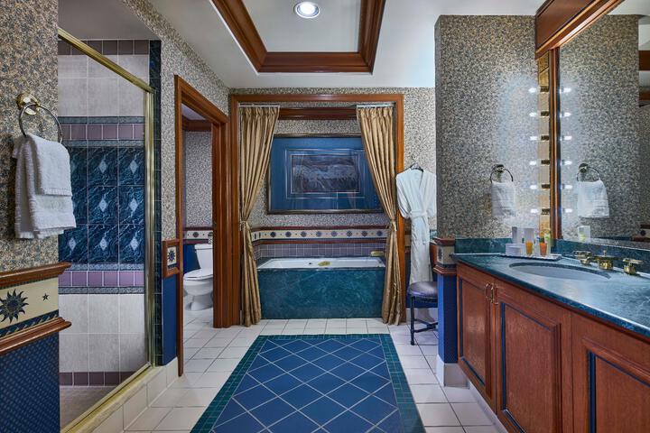 Remodeled King Suite (58 of 58)