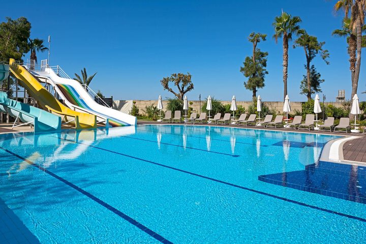 Pool 37 of 114