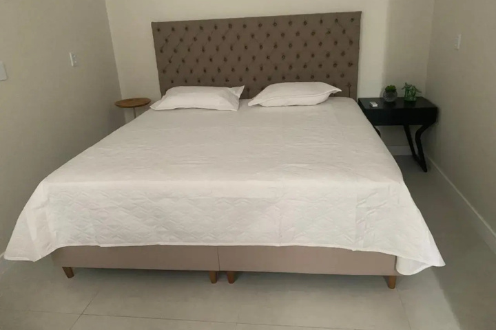 Room 3 of 14
