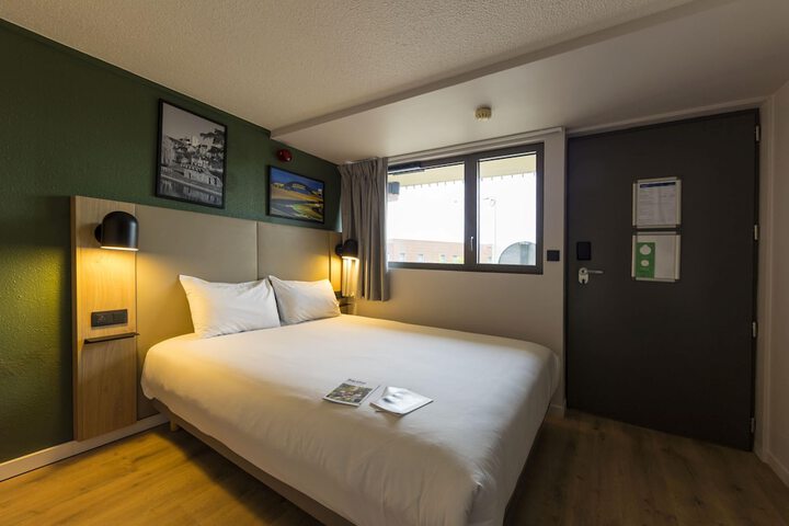 Room 20 of 68