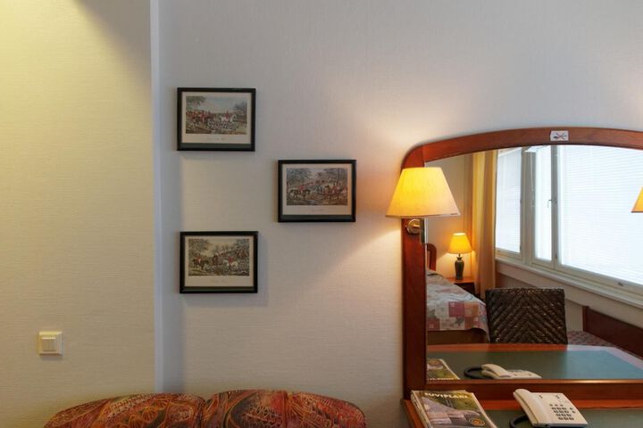 Room 7 of 29