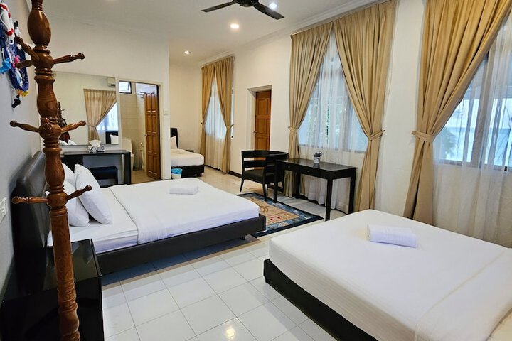 Room 9 of 62