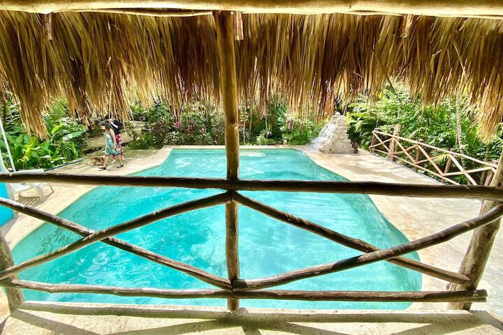 Pool 130 of 160