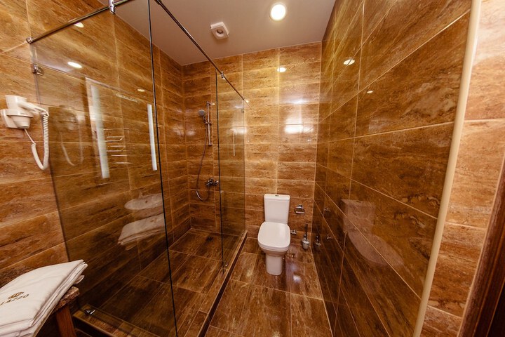 Room 29 of 57