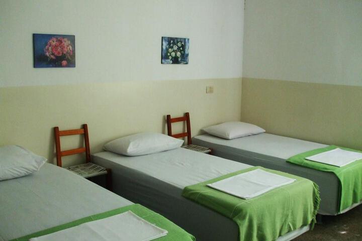 Room 26 of 34