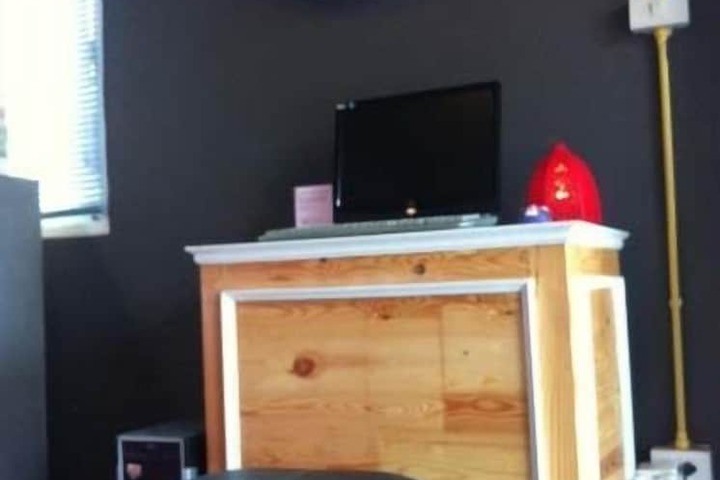 Room 9 of 40