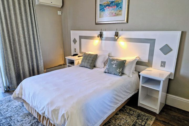 Room 40 of 106